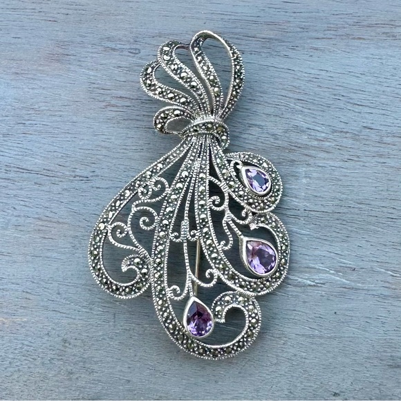 Vintage Sterling Silver & Amethyst Brooch - Picture 2 of 12